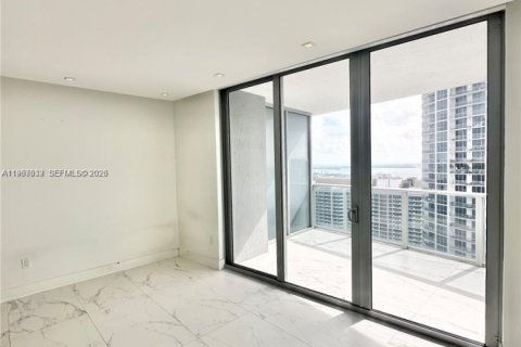 Condominio en venta en Miami, Florida, 1 dormitorio, 69.21 m2 № 2028766 - foto 13