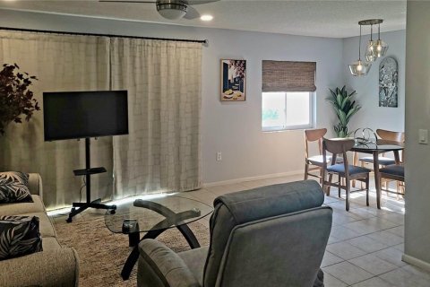 Casa en alquiler en Clearwater, Florida, 1 dormitorio, 54.81 m2 № 2108744 - foto 7