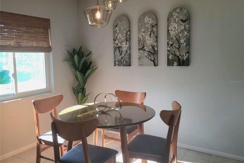 Casa en alquiler en Clearwater, Florida, 1 dormitorio, 54.81 m2 № 2108744 - foto 11