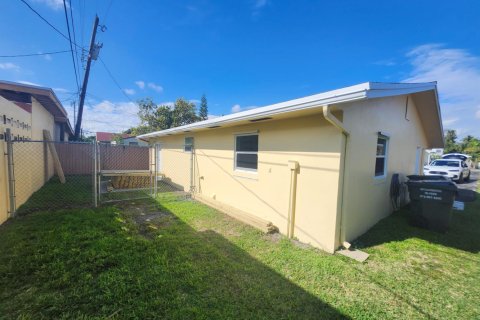 Appartement à louer à Hollywood, Floride: 1 chambre, 46.45 m2 № 2085611 - photo 14