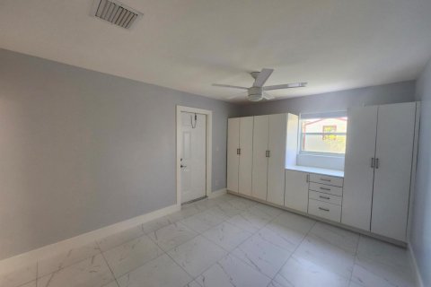 Appartement à louer à Hollywood, Floride: 1 chambre, 46.45 m2 № 2085611 - photo 9