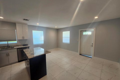 Appartement à louer à Hollywood, Floride: 1 chambre, 46.45 m2 № 2085611 - photo 7