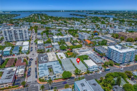 Condominio en venta en Miami Beach, Florida, 1 dormitorio, 45.8 m2 № 1857001 - foto 23