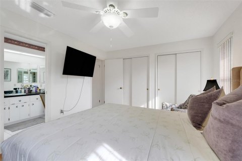 Villa ou maison à louer à Leesburg, Floride: 2 chambres, 128.21 m2 № 2415416 - photo 23