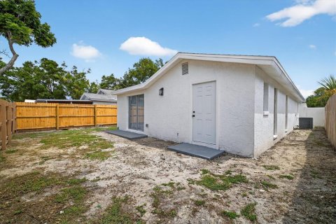 Villa ou maison à vendre à Tampa, Floride: 3 chambres, 102.84 m2 № 1885892 - photo 27