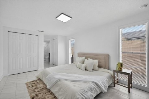 Villa ou maison à vendre à Tampa, Floride: 3 chambres, 102.84 m2 № 1885892 - photo 17