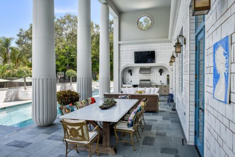 Купить виллу или дом в Пайнкрест, Флорида 8 спален, 1116.96м2, № 2088523 - фото 18