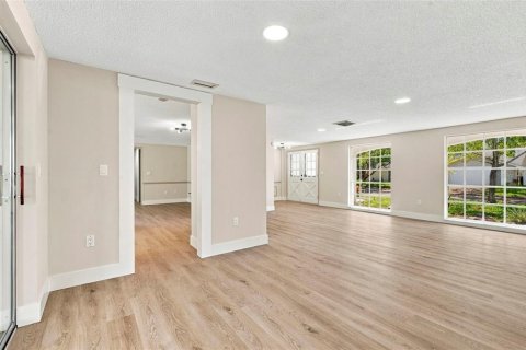 Villa ou maison à vendre à Hudson, Floride: 2 chambres, 141.12 m2 № 2420182 - photo 18