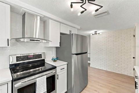 Villa ou maison à vendre à Hudson, Floride: 2 chambres, 141.12 m2 № 2420182 - photo 23