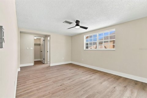 Villa ou maison à vendre à Hudson, Floride: 2 chambres, 141.12 m2 № 2420182 - photo 11