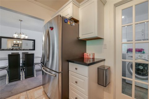 Casa en venta en Tamarac, Florida, 2 dormitorios, 105.07 m2 № 2010385 - foto 25