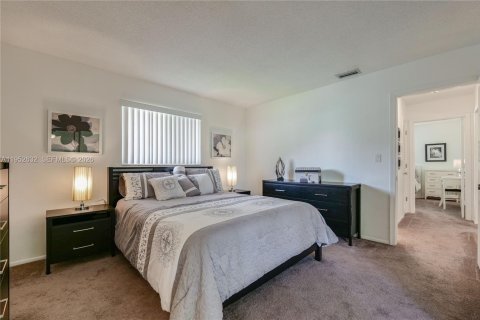 Casa en venta en Tamarac, Florida, 2 dormitorios, 105.07 m2 № 2010385 - foto 29