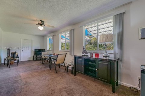 Casa en venta en Tamarac, Florida, 2 dormitorios, 105.07 m2 № 2010385 - foto 19