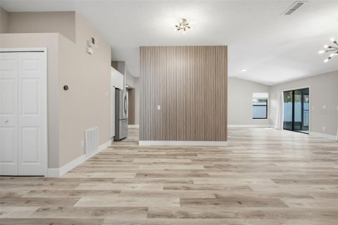Villa ou maison à vendre à Orlando, Floride: 3 chambres, 141.58 m2 № 2437298 - photo 23