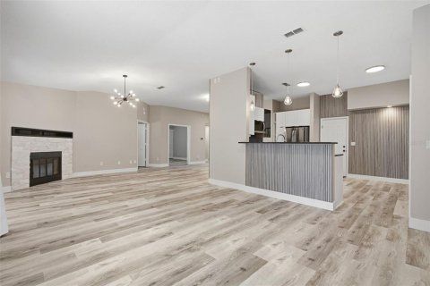 Villa ou maison à vendre à Orlando, Floride: 3 chambres, 141.58 m2 № 2437298 - photo 21