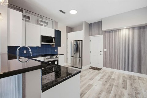 Villa ou maison à vendre à Orlando, Floride: 3 chambres, 141.58 m2 № 2437298 - photo 17