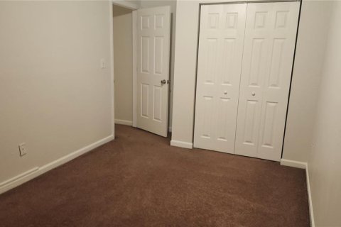 Villa ou maison à louer à Tampa, Floride: 3 chambres, 134.99 m2 № 2117984 - photo 27