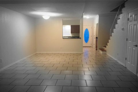 Villa ou maison à louer à Tampa, Floride: 3 chambres, 134.99 m2 № 2117984 - photo 16