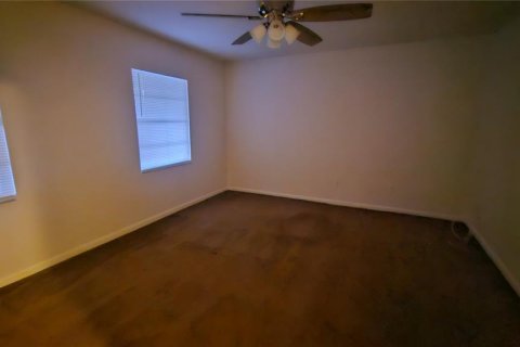 Villa ou maison à louer à Tampa, Floride: 3 chambres, 134.99 m2 № 2117984 - photo 30