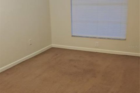 Villa ou maison à louer à Tampa, Floride: 3 chambres, 134.99 m2 № 2117984 - photo 25