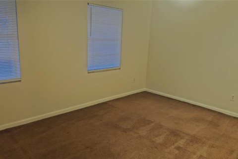 Villa ou maison à louer à Tampa, Floride: 3 chambres, 134.99 m2 № 2117984 - photo 18