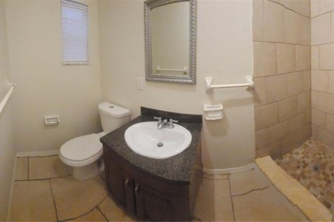Villa ou maison à louer à Tampa, Floride: 3 chambres, 134.99 m2 № 2117984 - photo 17