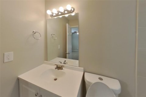 Villa ou maison à louer à Clearwater, Floride: 3 chambres, 107.58 m2 № 2385958 - photo 7