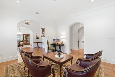 Купить виллу или дом в Форт Майерс, Флорида 4 комнаты, 711.82м2, № 2142127 - фото 21