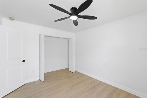 Villa ou maison à vendre à Largo, Floride: 3 chambres, 172.89 m2 № 2119317 - photo 26