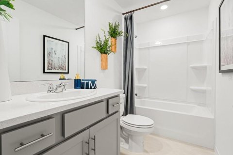 Touwnhouse à vendre à Nokomis, Floride: 3 chambres, 130.43 m2 № 2111569 - photo 14