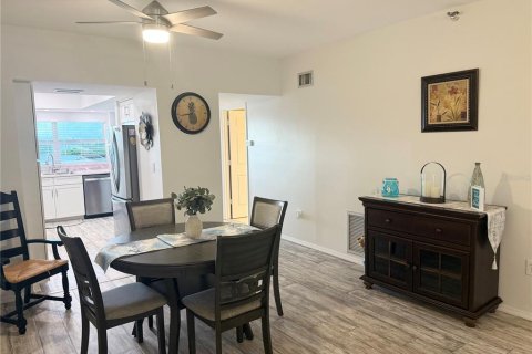 Copropriété à vendre à Englewood, Floride: 2 chambres, 98.66 m2 № 1900020 - photo 13