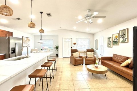 Villa ou maison à louer à Sarasota, Floride: 3 chambres, 116.5 m2 № 1373916 - photo 10