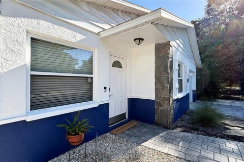 Villa ou maison à louer à Sarasota, Floride: 3 chambres, 116.5 m2 № 1373916 - photo 3