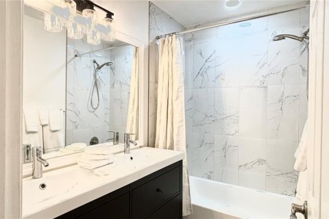 Villa ou maison à louer à Sarasota, Floride: 3 chambres, 116.5 m2 № 1373916 - photo 16