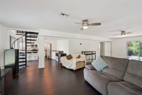 House in Leesburg, Florida 3 bedrooms, 200.3 sq.m. № 2105252 - photo 11