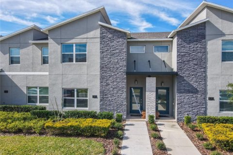 Condo in Davenport, Florida, 4 bedrooms  № 1908510 - photo 1