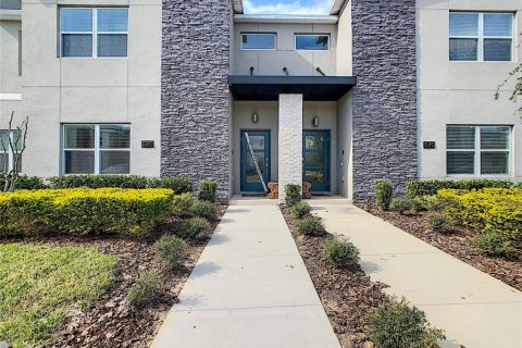 Condo in Davenport, Florida, 4 bedrooms  № 1908510 - photo 3