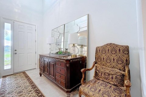 Villa ou maison à vendre à Zephyrhills, Floride: 5 chambres, 349.41 m2 № 2155616 - photo 4