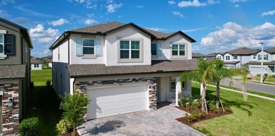 Villa ou maison à Zephyrhills, Floride 5 chambres, 349.41 m2 № 2155616