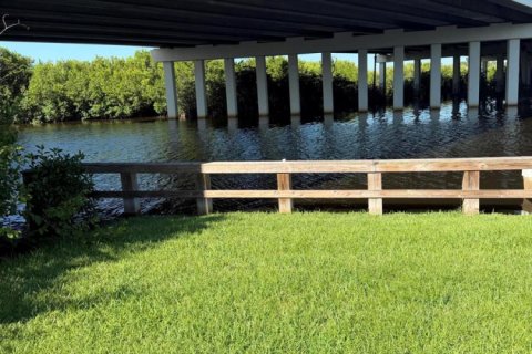 Casa en venta en Port St. Lucie, Florida, 3 dormitorios, 207.64 m2 № 2410867 - foto 27