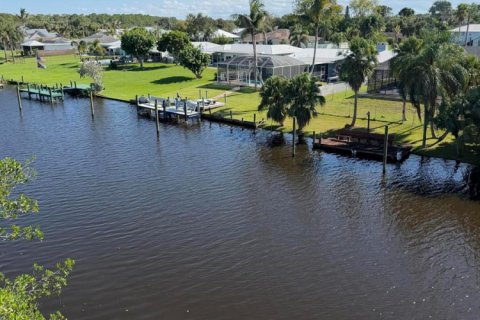 Casa en venta en Port St. Lucie, Florida, 3 dormitorios, 207.64 m2 № 2410867 - foto 20