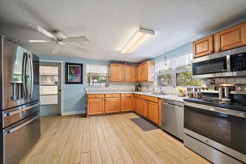 Casa en venta en Bradenton, Florida, 3 dormitorios, 113.15 m2 № 2200356 - foto 7