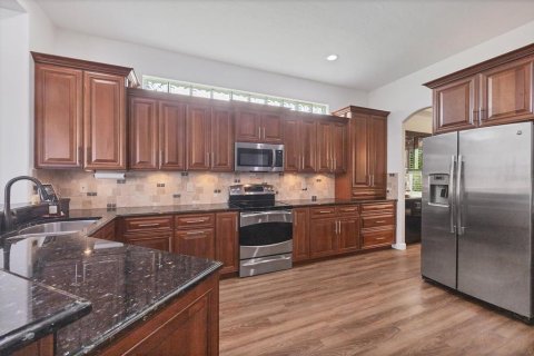 Купить виллу или дом в Сарасота, Флорида 7 комнат, 280.84м2, № 1805038 - фото 8