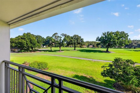 Condo in Wesley Chapel, Florida, 3 bedrooms  № 2378274 - photo 30