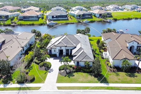 Villa ou maison à vendre à Parrish, Floride: 3 chambres, 263.75 m2 № 1566345 - photo 2