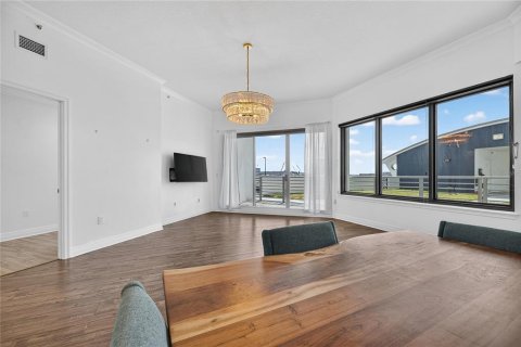 Copropriété à vendre à Tampa, Floride: 2 chambres, 128.02 m2 № 2371085 - photo 18