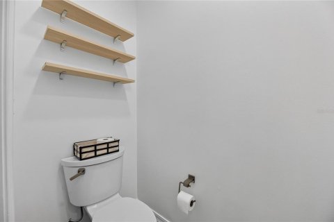 Copropriété à vendre à Tampa, Floride: 2 chambres, 128.02 m2 № 2371085 - photo 8