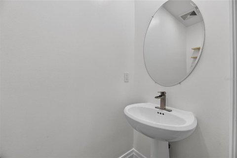 Copropriété à vendre à Tampa, Floride: 2 chambres, 128.02 m2 № 2371085 - photo 7