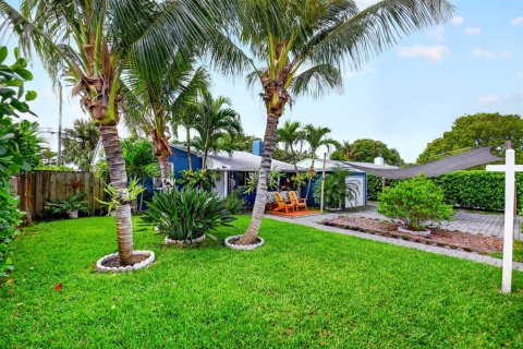 Villa ou maison à vendre à West Palm Beach, Floride: 2 chambres, 72.84 m2 № 2088058 - photo 3