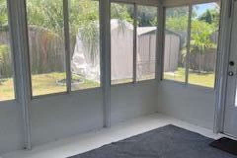 Villa ou maison à vendre à West Palm Beach, Floride: 2 chambres, 72.84 m2 № 2088058 - photo 16